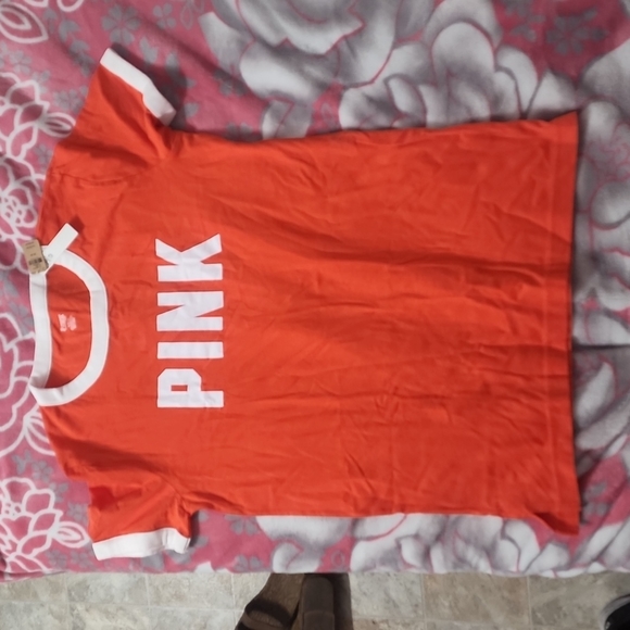 PINK victoria secret Tee - Picture 2 of 3